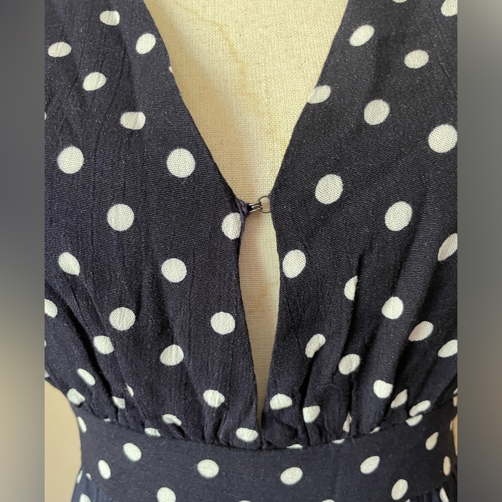 NWT Lucca Couture Polka Dot Maxi Open Back V Neck Dress S/4 Waist 27” - Picture 6 of 11